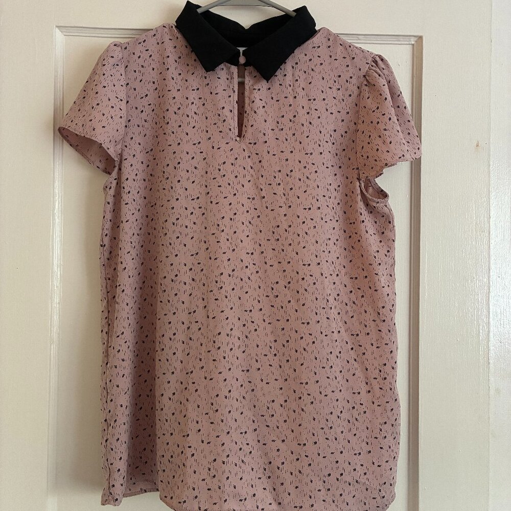Nordstrom Rack Collared spotted blouse